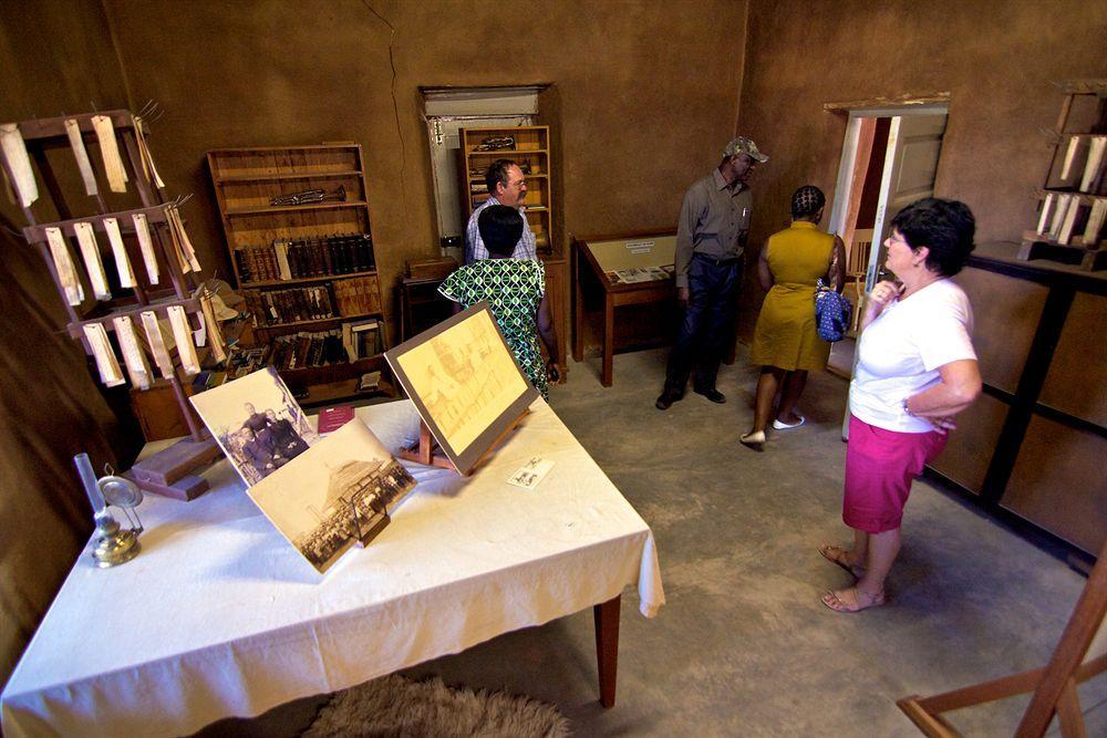 Ongula Village Homestead Lodge Ondangua Extérieur photo